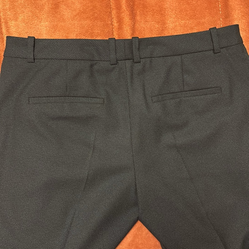 Hugo Boss Titana Size 4 - Picture 7 of 7